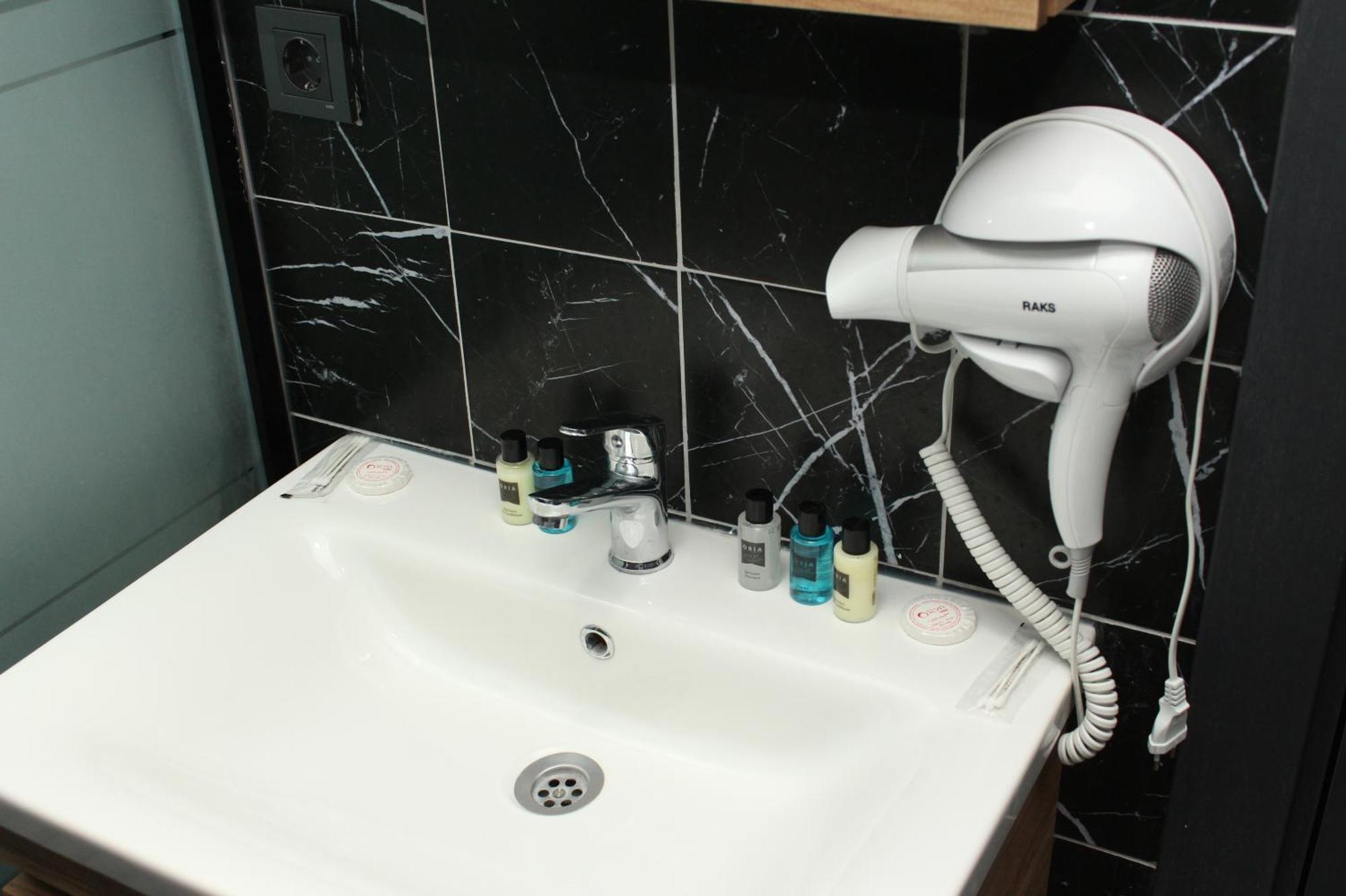 Ekinoks Hotel İznik エクステリア 写真